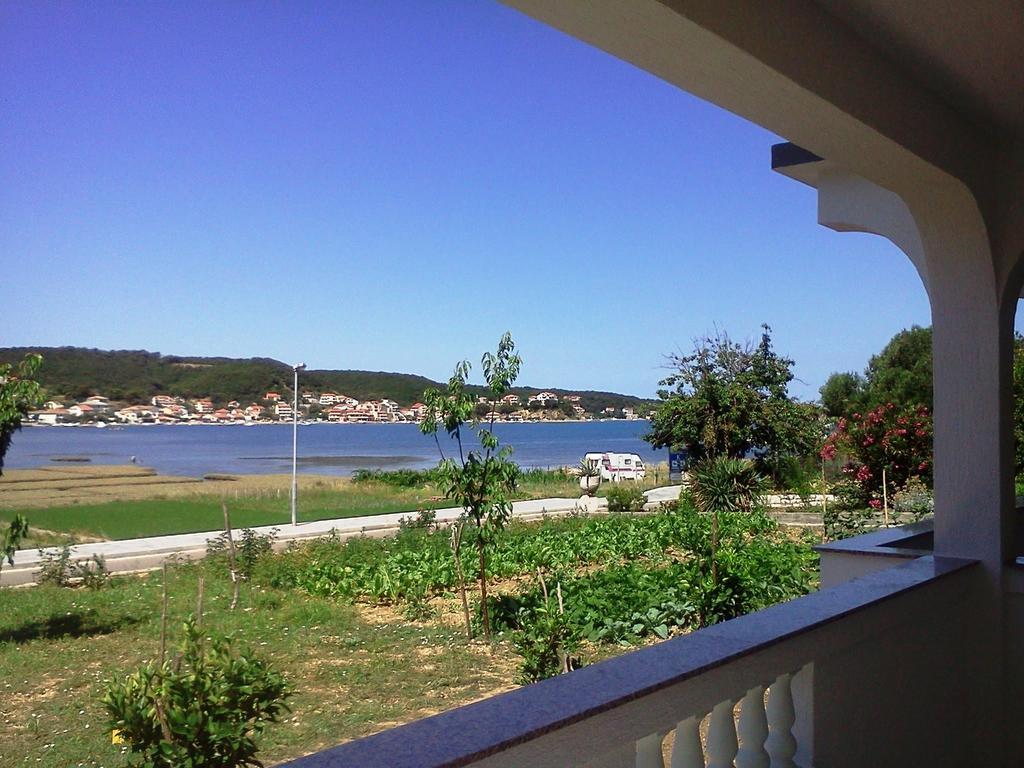 Rooms Viskic Rab Town Rum bild